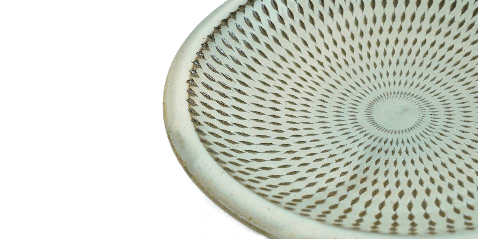 太田哲三窯 トビカンナ皿・6寸・白 | D&DEPARTMENT