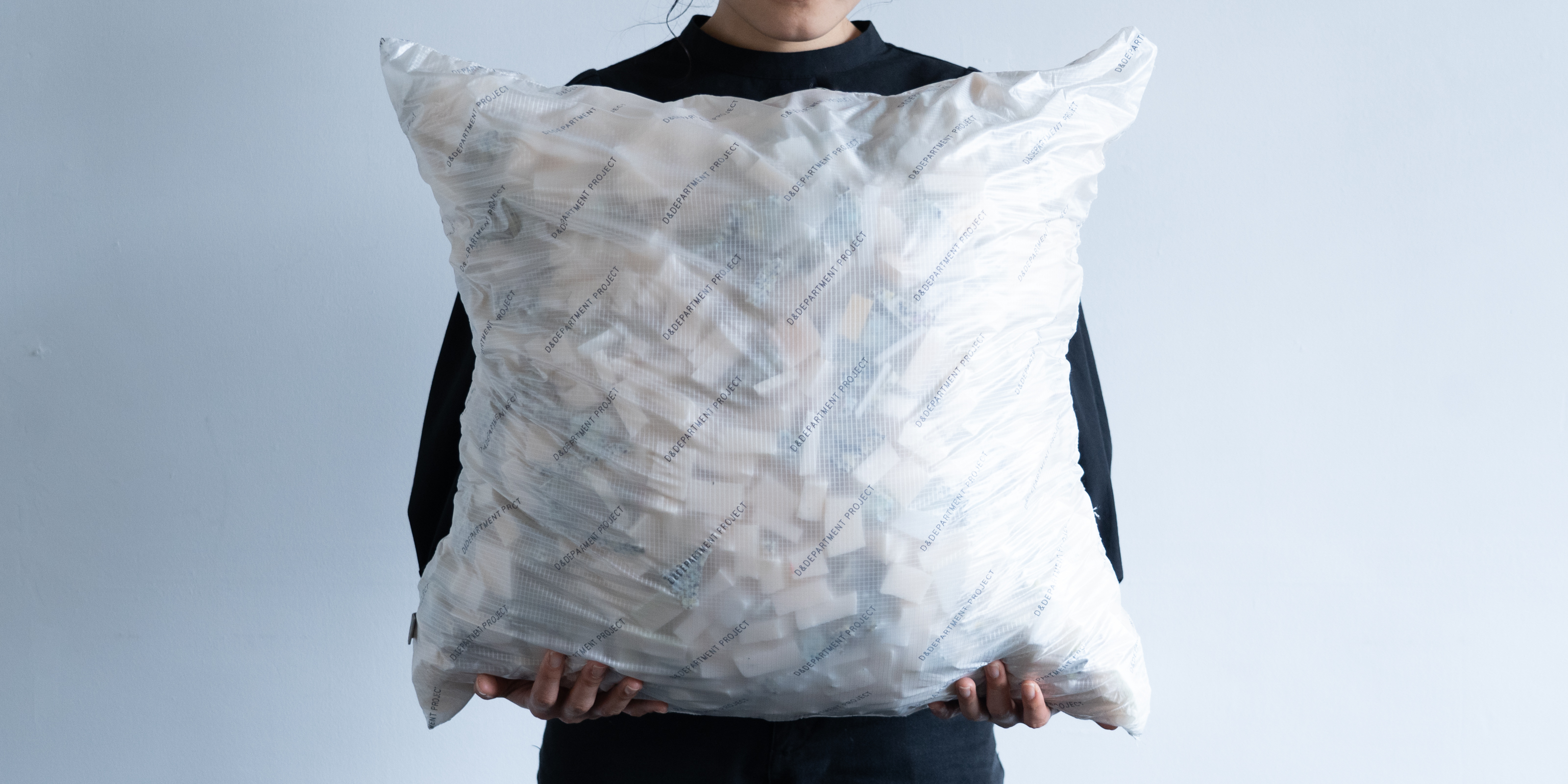 ファクトリークッション PU 60×60 | D&DEPARTMENT
