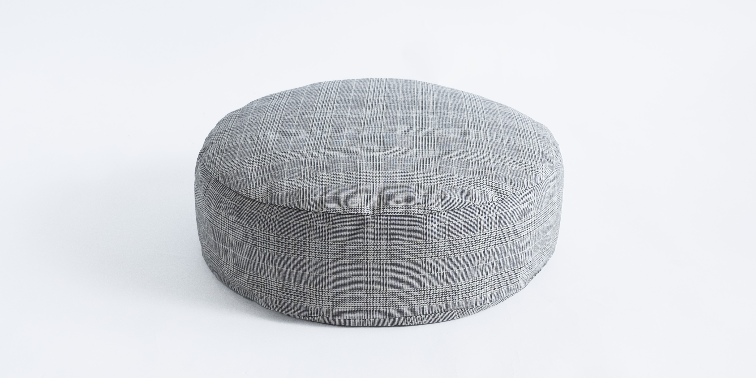 LAUAN TABLE ROUND・01 | D&DEPARTMENT LAUAN TABLE ROUND・01 | D&DEPARTMENT