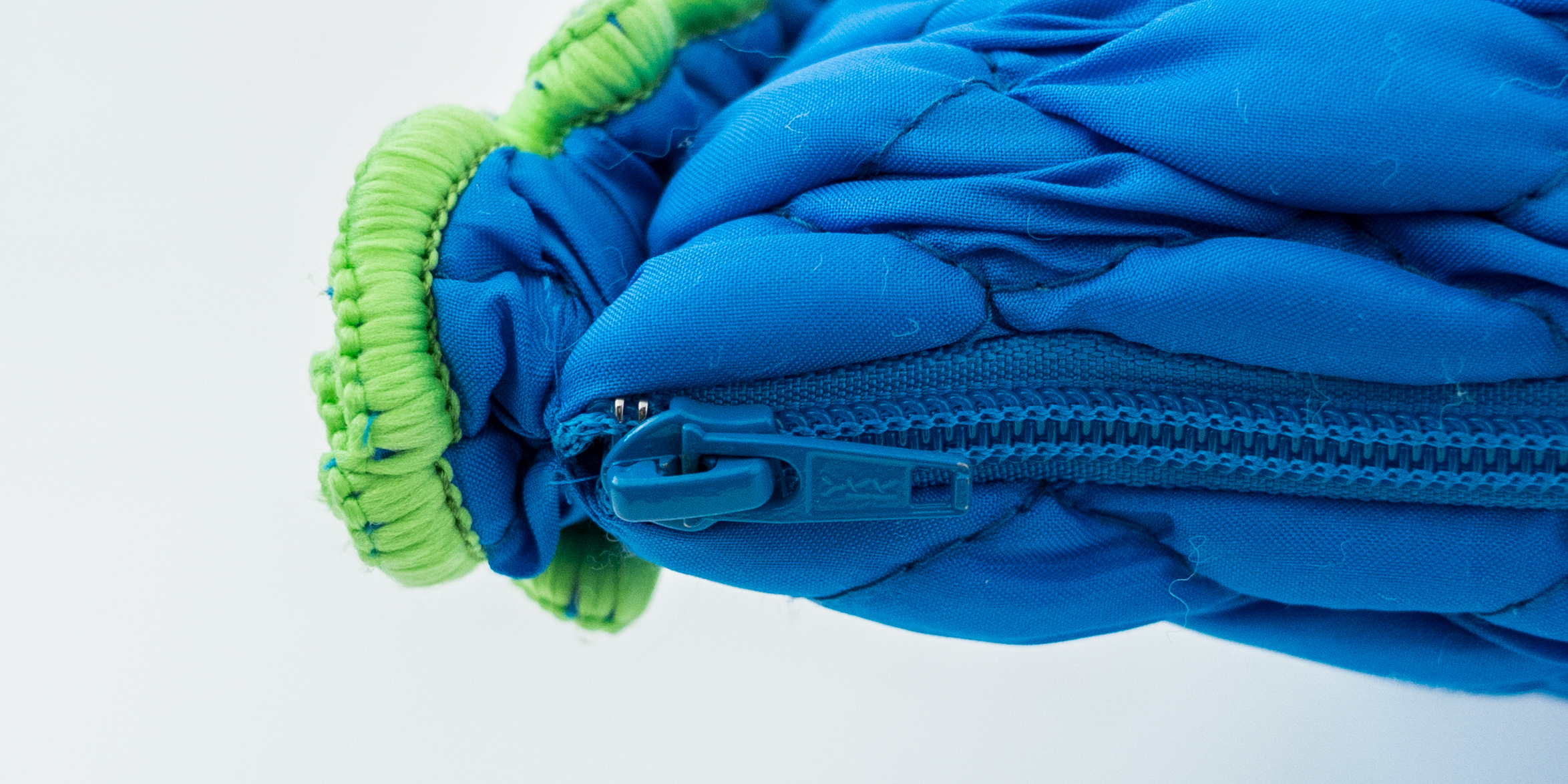 フィットカバークッション ブルー（カバーのみ） | D&DEPARTMENT