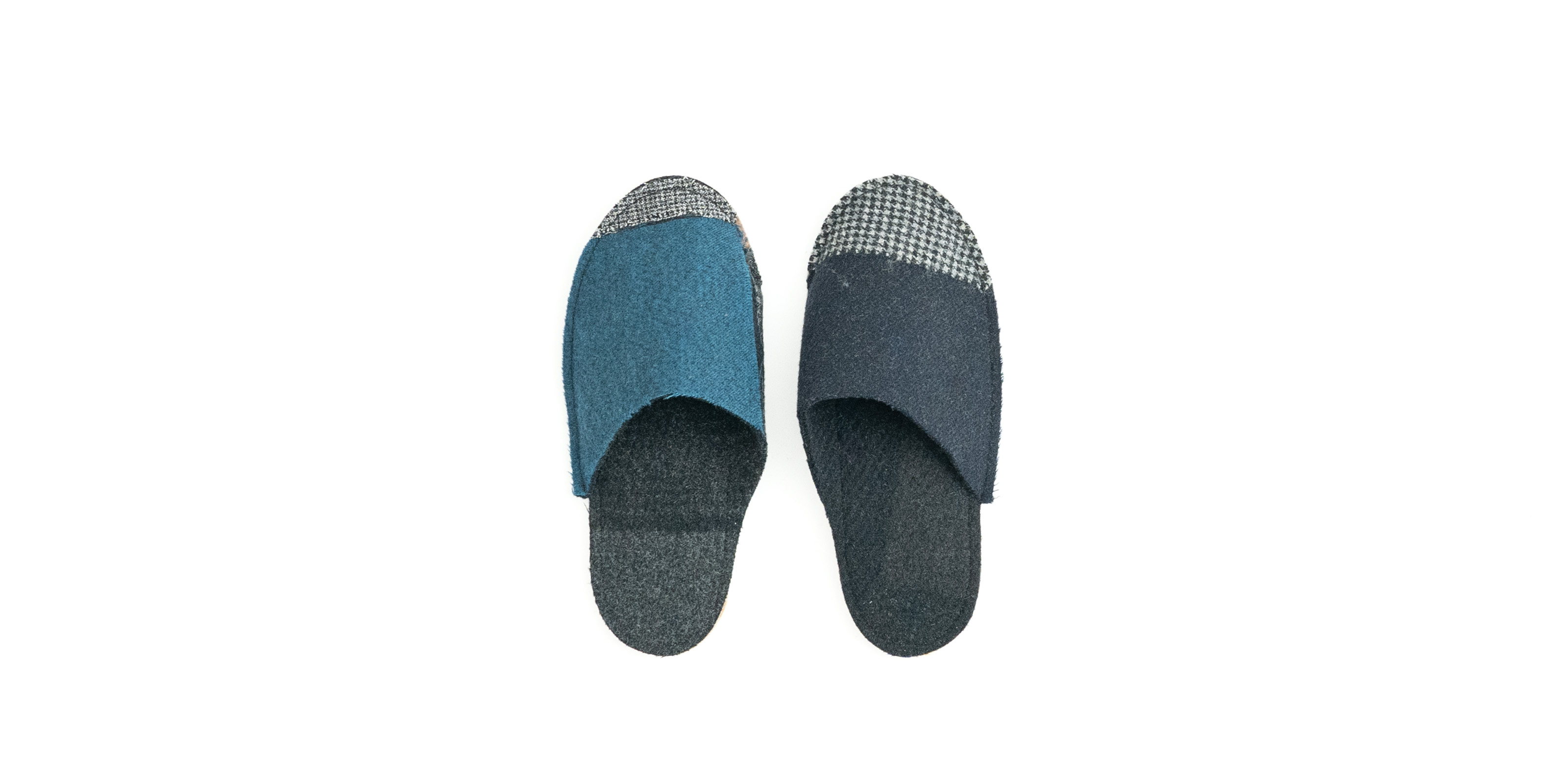 SLIPPERS FROM LIFESTOCK M-033 DDEPARTMENT