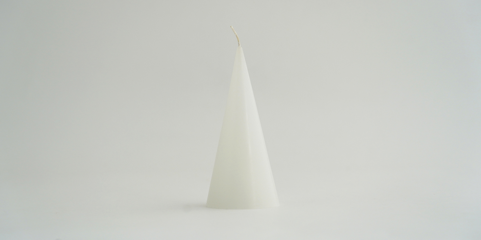 LAUAN TABLE ROUND・03（木天板） | D&DEPARTMENT
