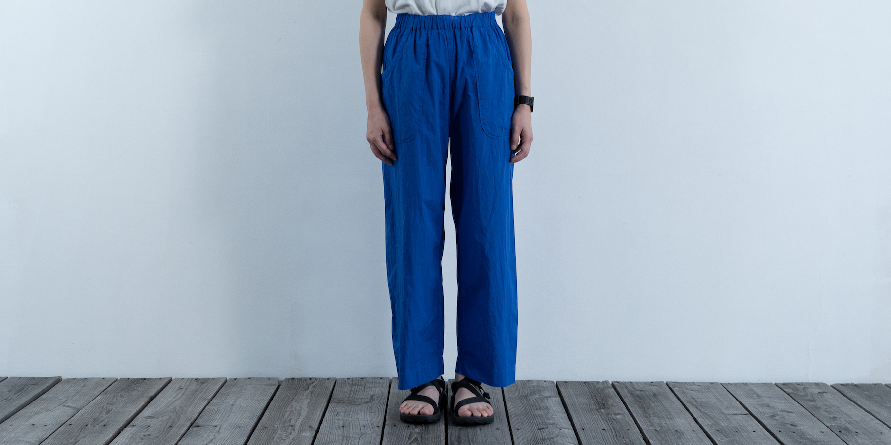 【sold out】d WEAR カーゴパンツ・塩縮加工 ブルー・XL