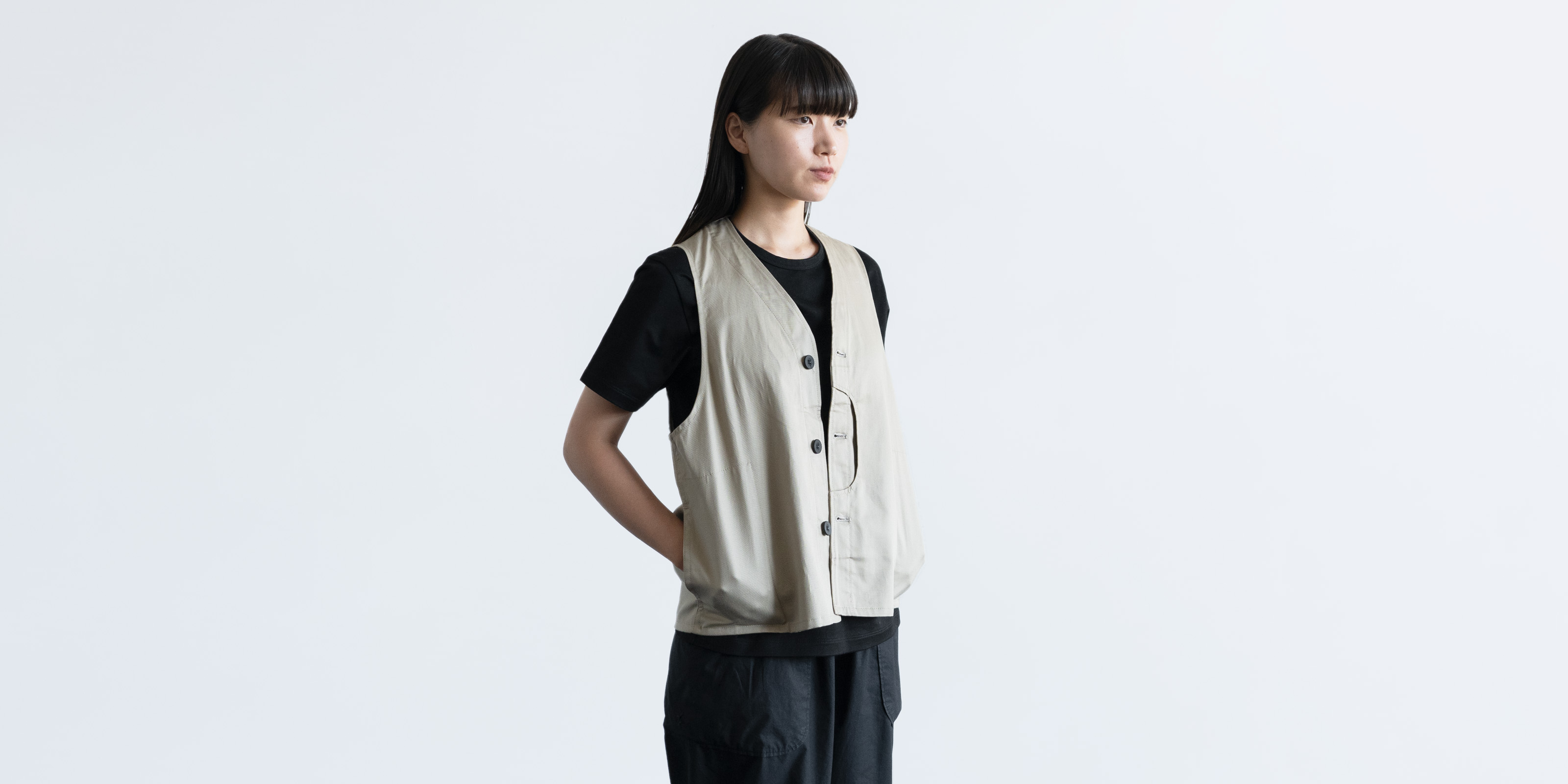 d WEAR ベスト・ベージュ・S | D&DEPARTMENT