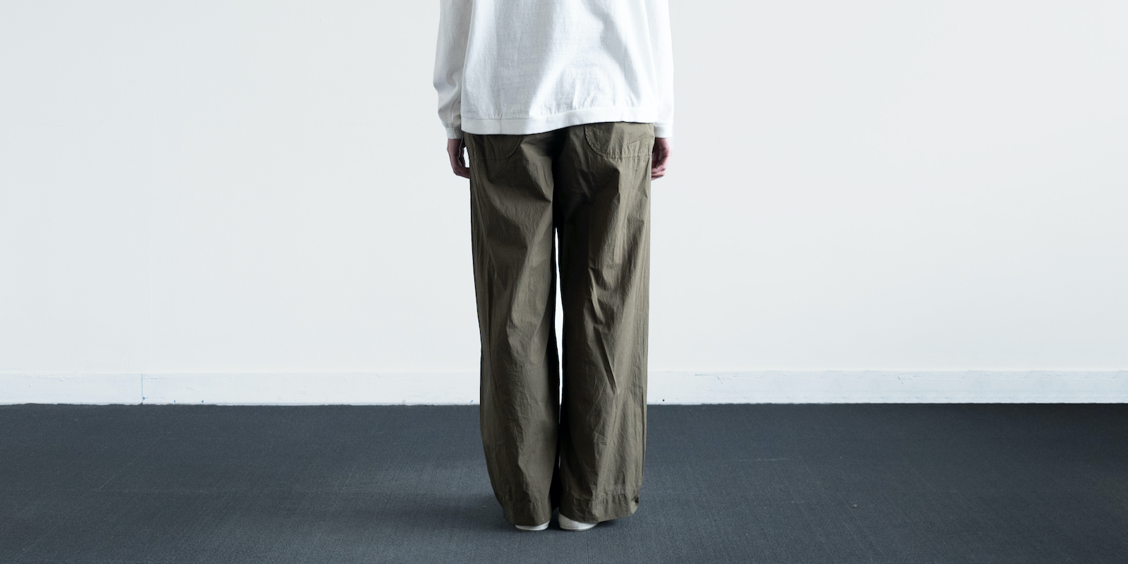 d WEAR サイドポケットパンツ・塩縮加工 カーキ・M | D&DEPARTMENT