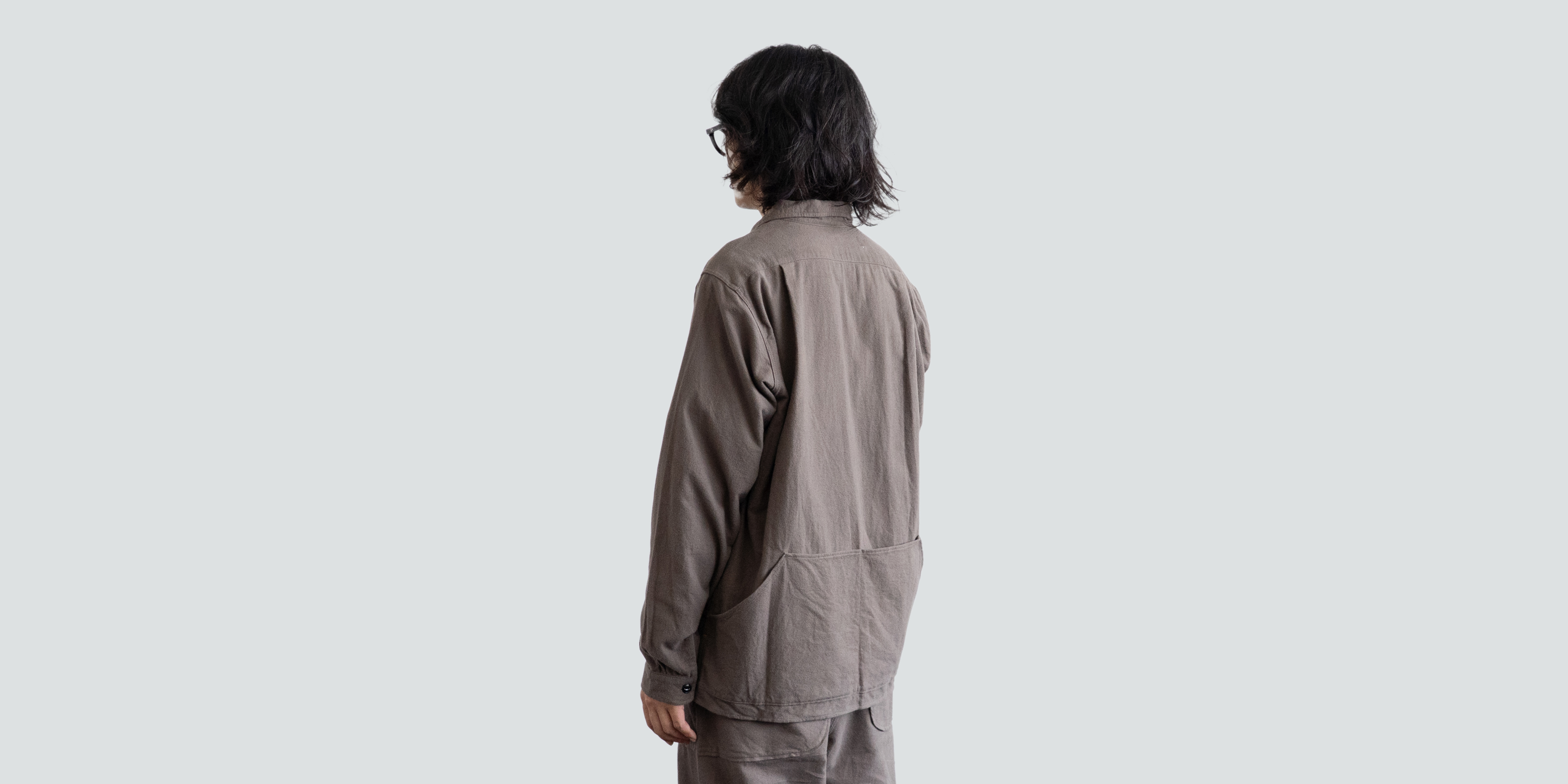 d WEAR バックポケットシャツ・フランネルグレー・S | D&DEPARTMENT