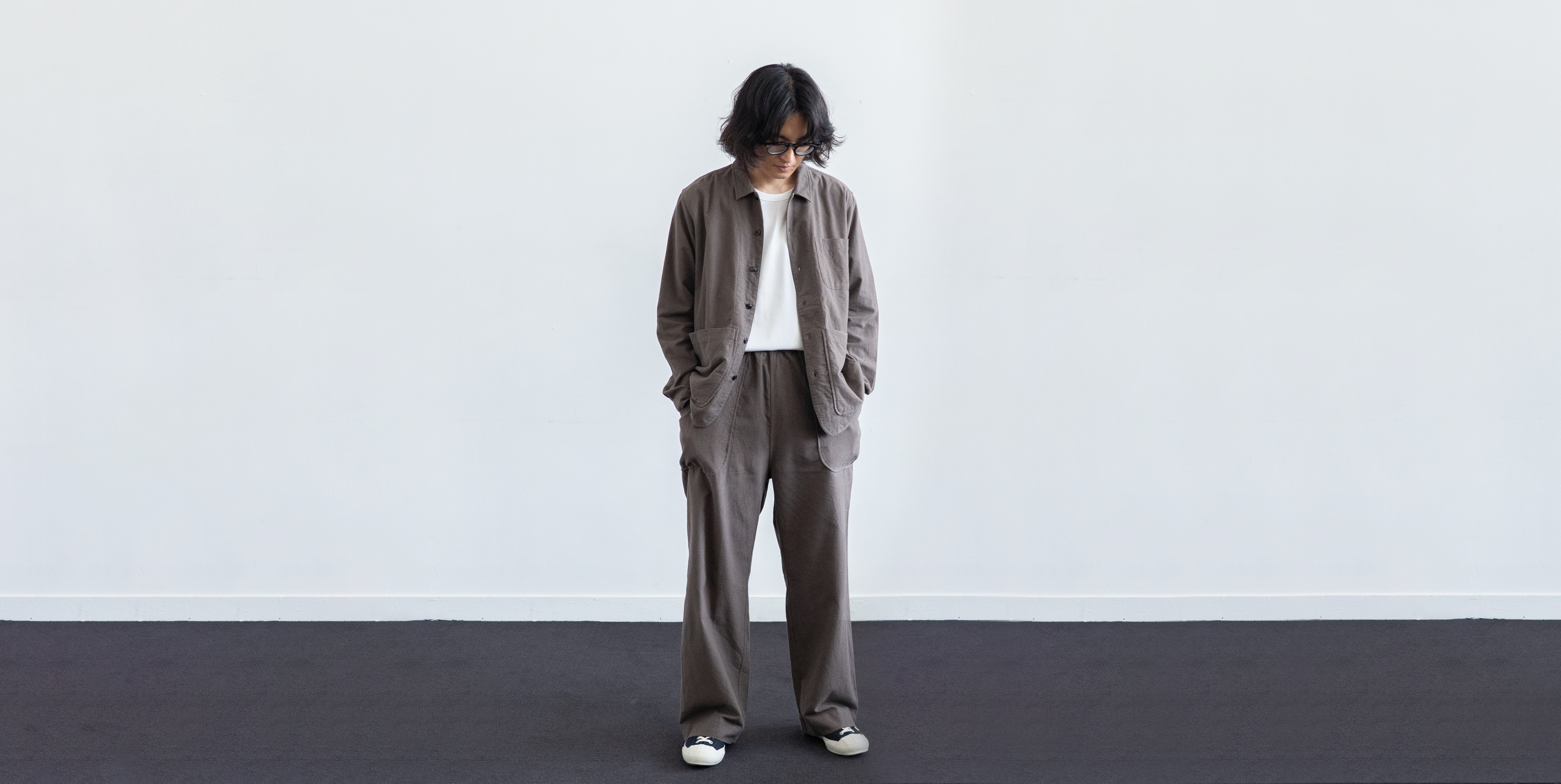 d WEAR バックポケットシャツ・フランネルグレー・M | D&DEPARTMENT