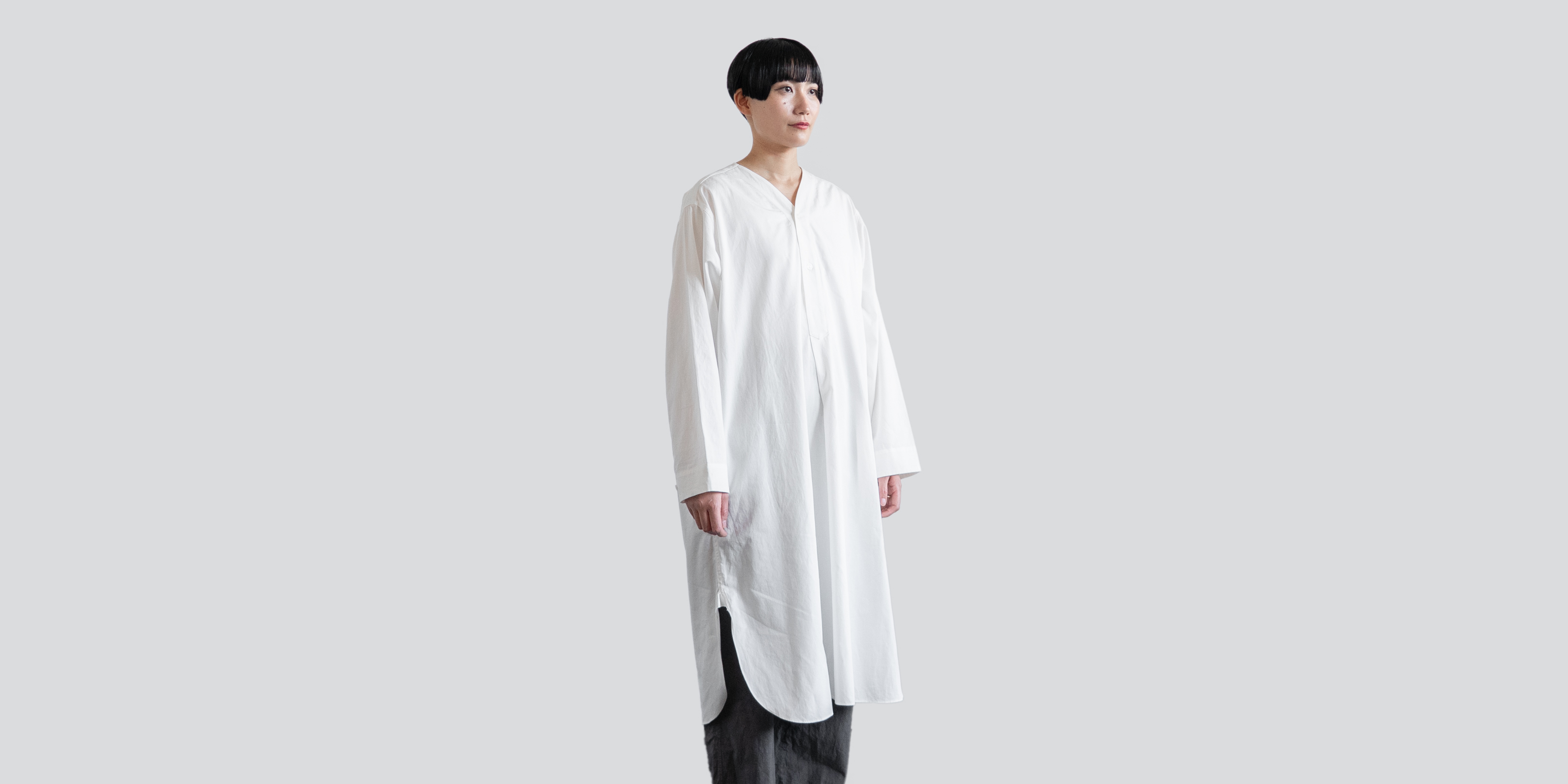 d WEAR スモックシャツ・ホワイト | D&DEPARTMENT