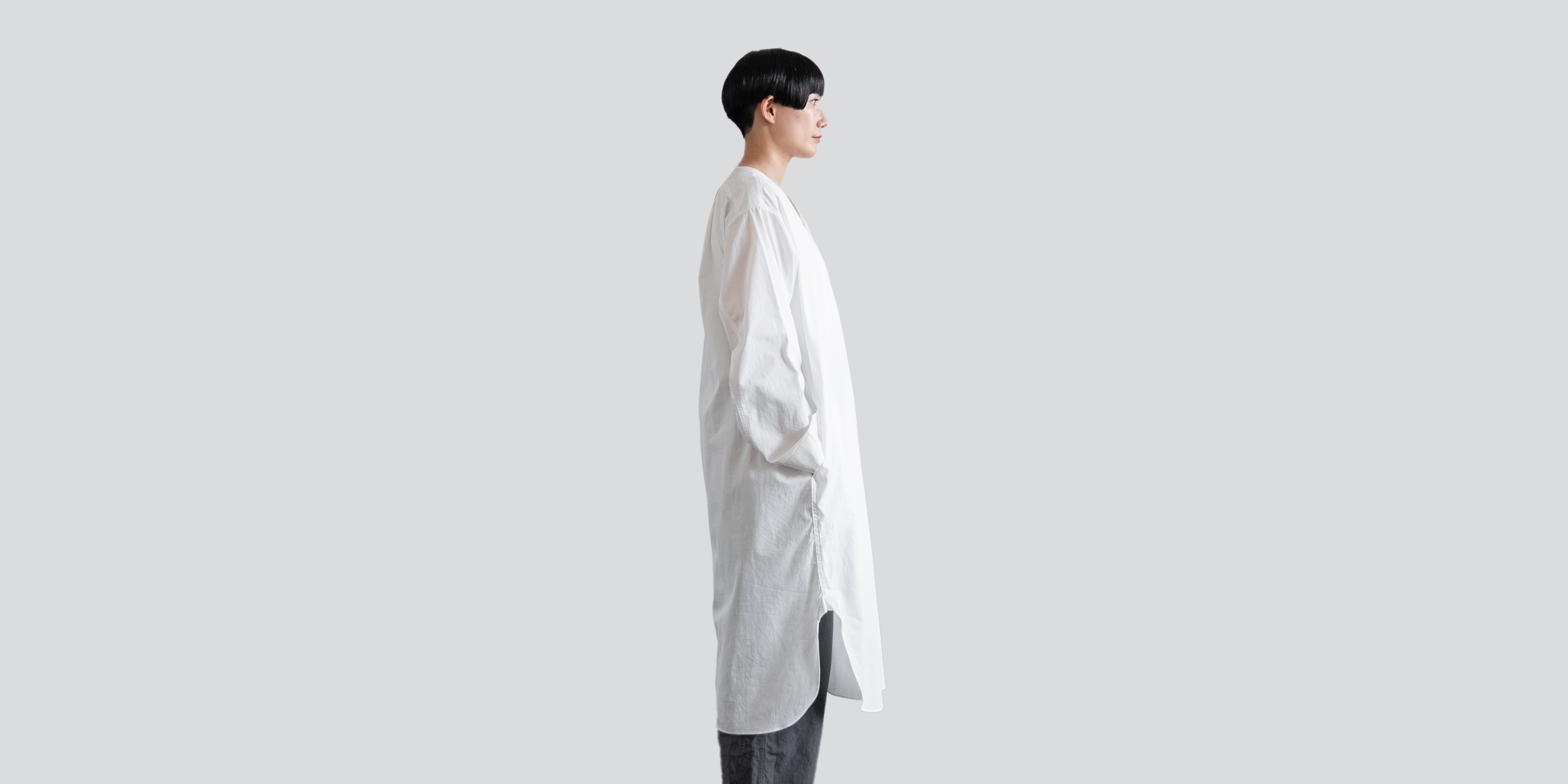 d WEAR スモックシャツ・ホワイト | D&DEPARTMENT