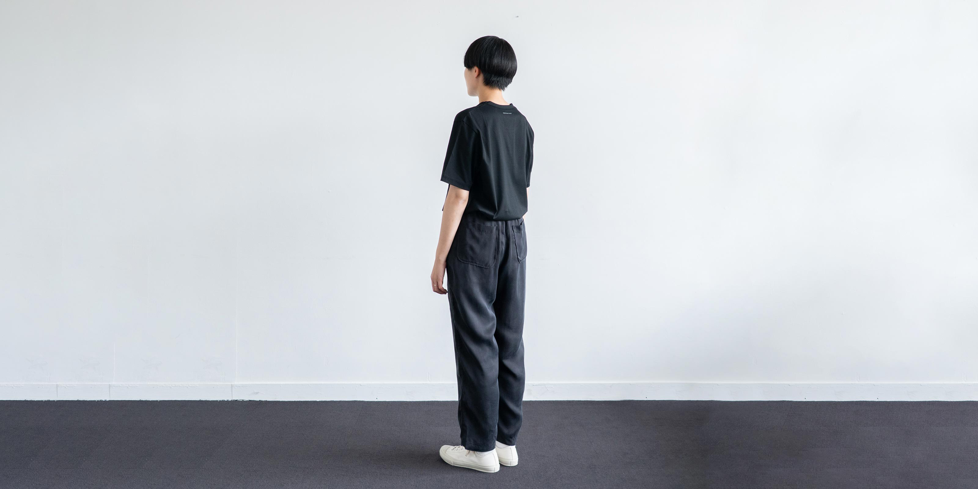 d WEAR イージーパンツ・チャコール・L | D&DEPARTMENT