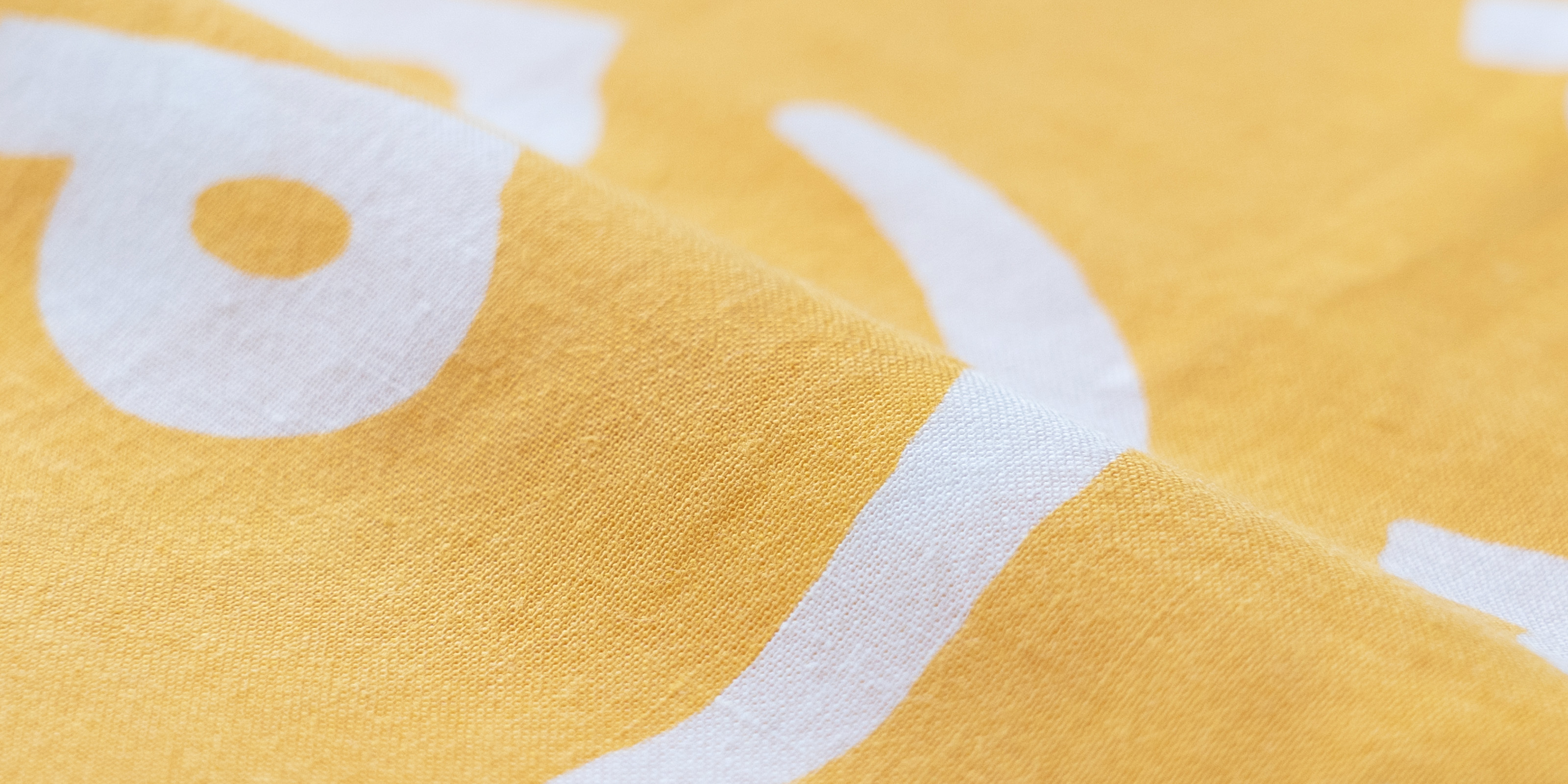 d 手ぬぐい・イエロー | D&DEPARTMENT 