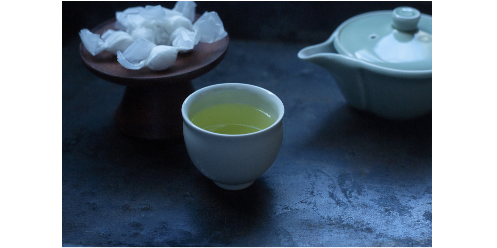 堀井七茗園　宇治昔　縣の白　30g　各1缶　計2缶 堀井七茗園 宇治昔 縣の白 30g 各1缶 計2缶