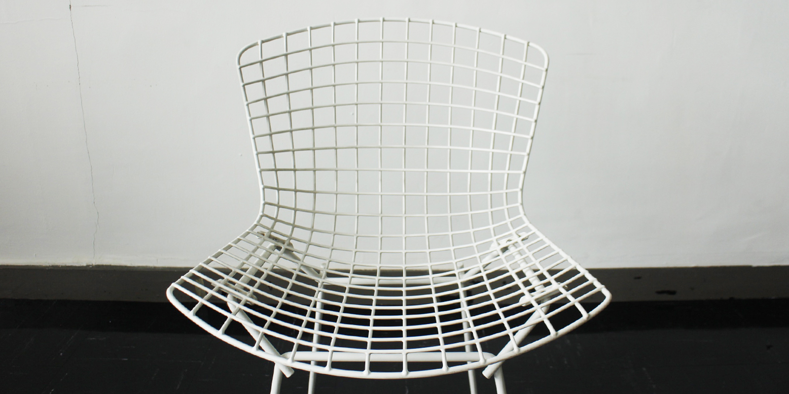 sold out】Knoll ワイヤーサイドチェア・ホワイト（USED） | D&DEPARTMENT