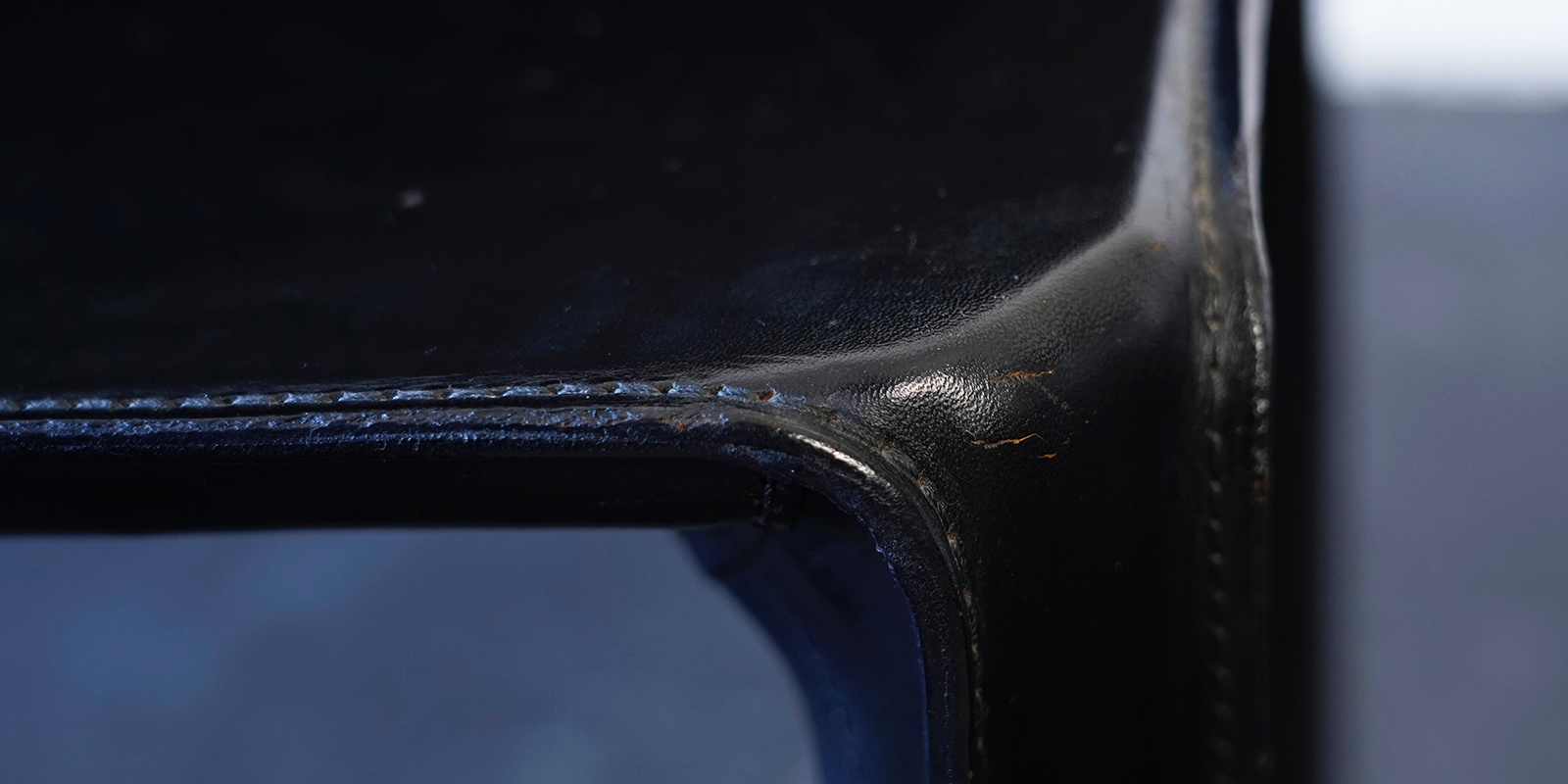 Cassina 412 CAB・Black（USED） | D&DEPARTMENT