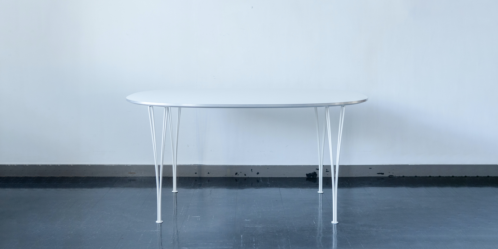 訳あり】フリッツハンセン スーパー円テーブル