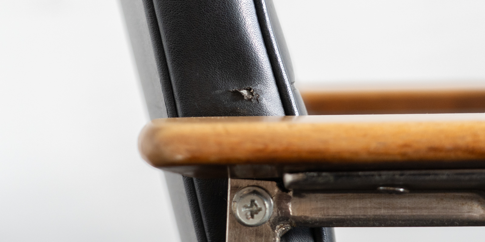 HOUTOKU アームチェア（USED） | D&DEPARTMENT