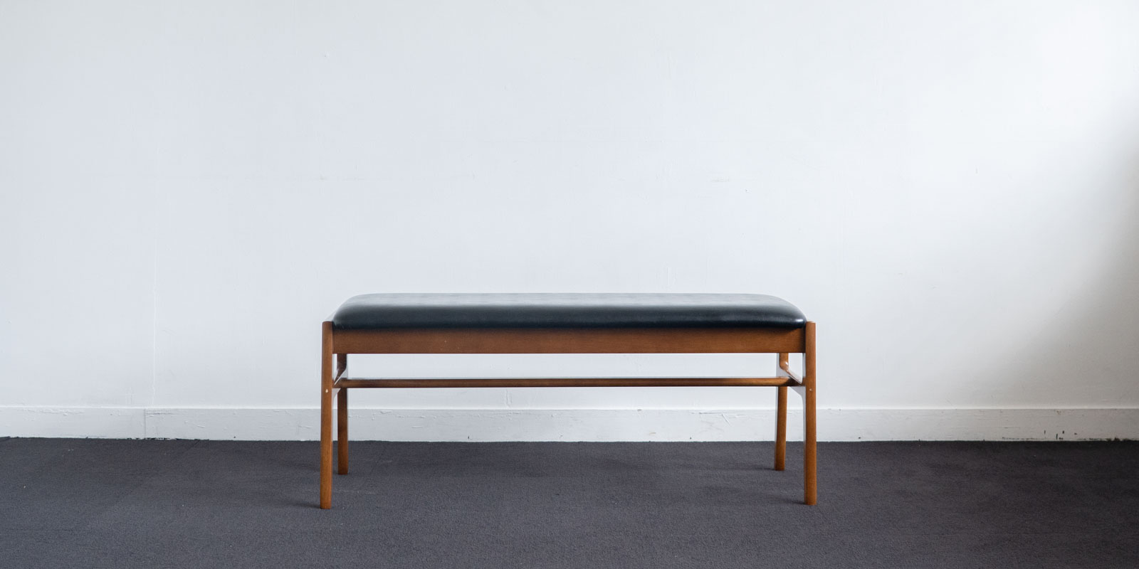 カリモク60 ベンチ（USED） | D&DEPARTMENT