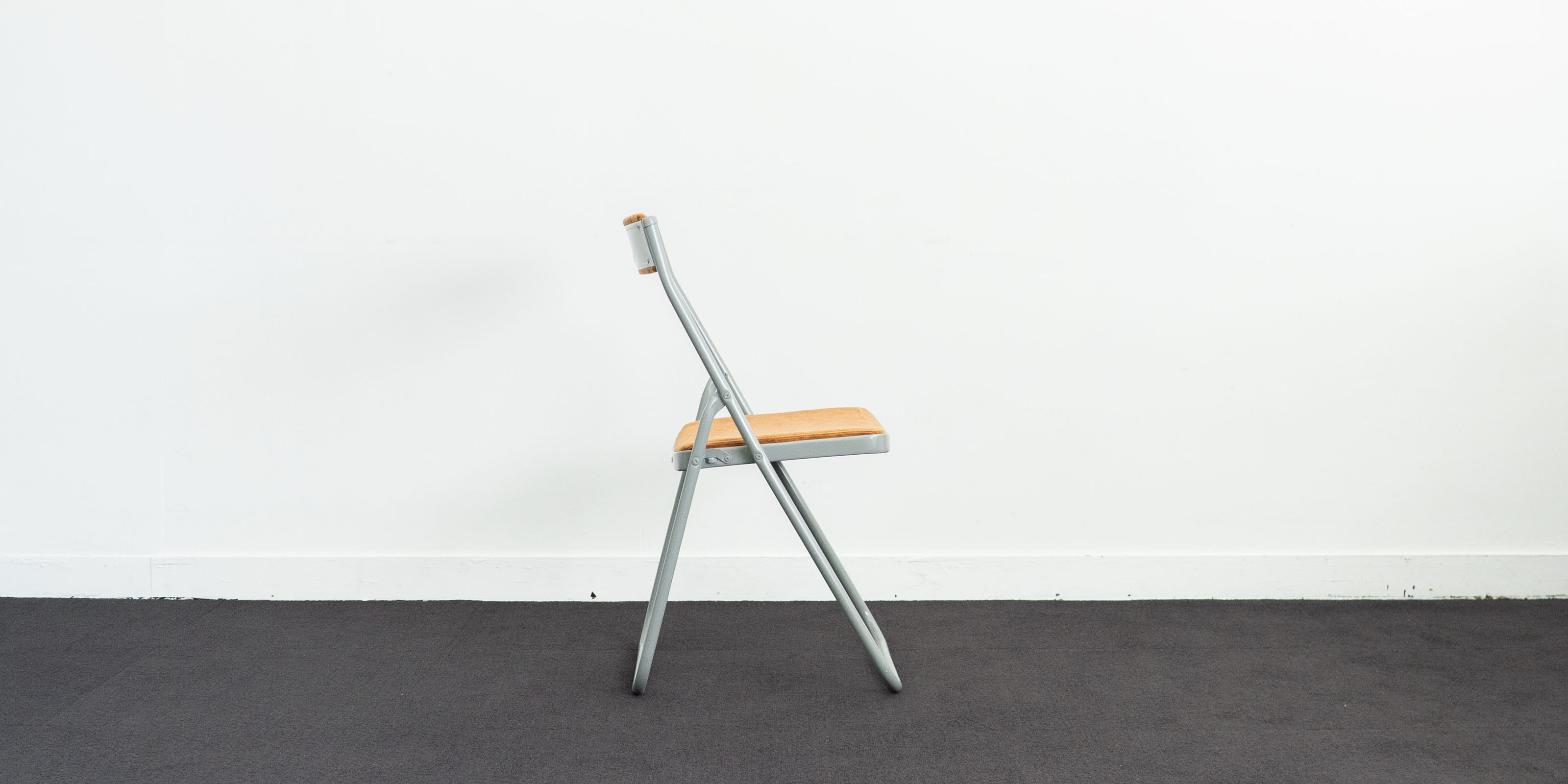 Folding Chair Distibuted by D&DEPARTMENT PROJECT No.44 | D&DEPARTMENT