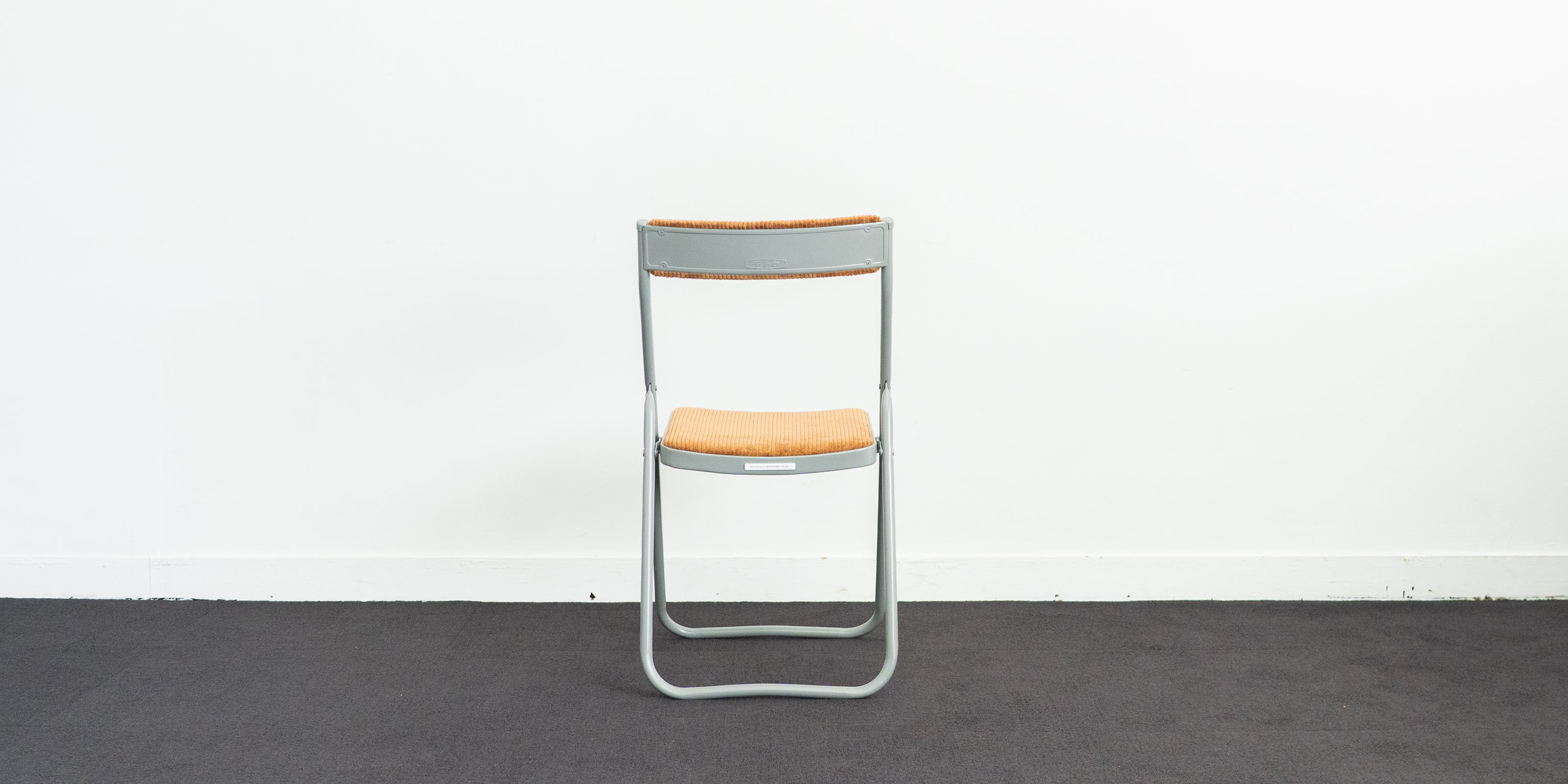 Folding Chair Distibuted by D&DEPARTMENT PROJECT No.44 | D&DEPARTMENT