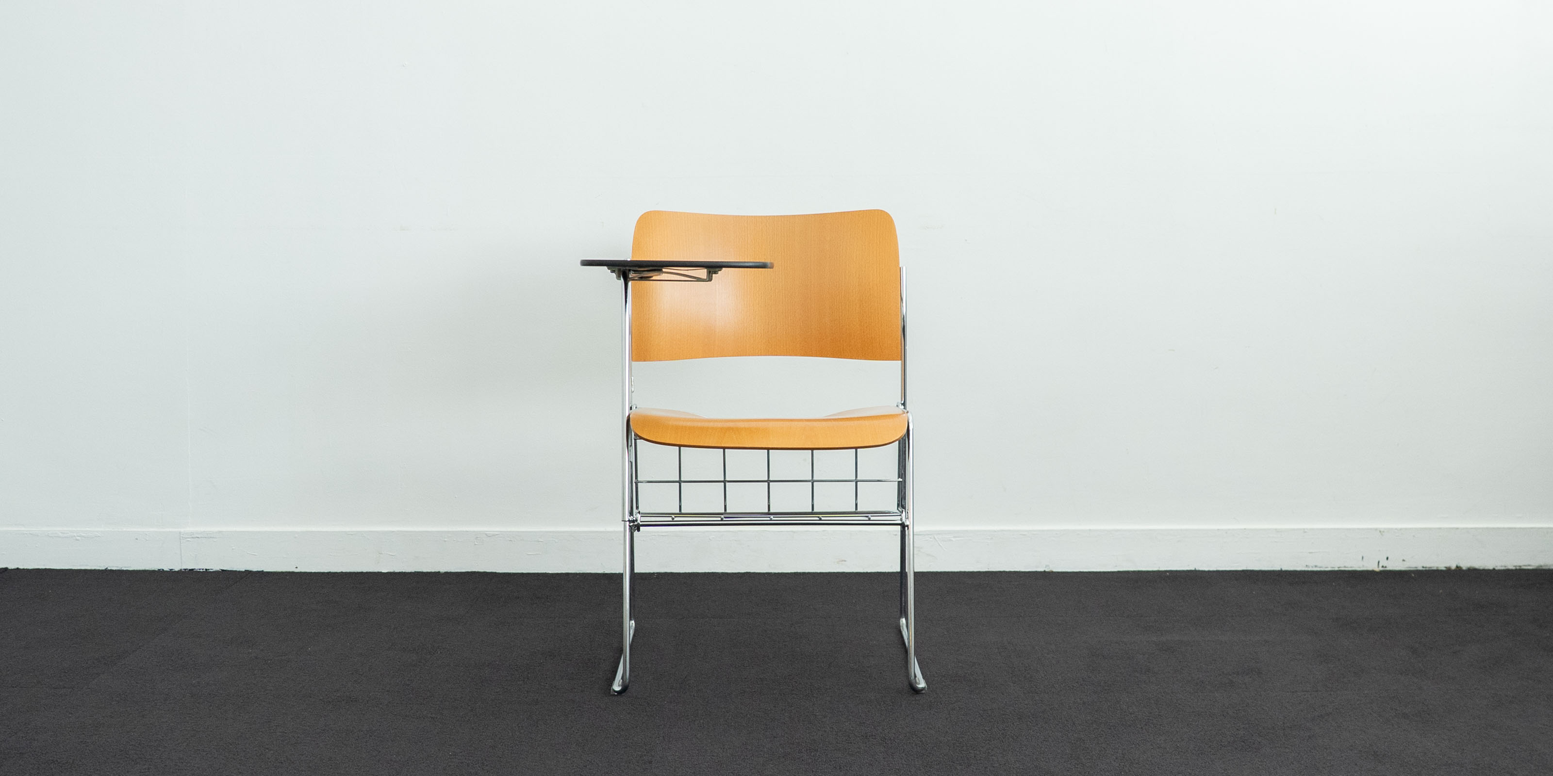 ヴィンテージ　De Padova LAVENHAM スタッキングチェア　2脚 送料無料】 【ブラック×ブラック:12月上旬入荷予定】【4脚セット