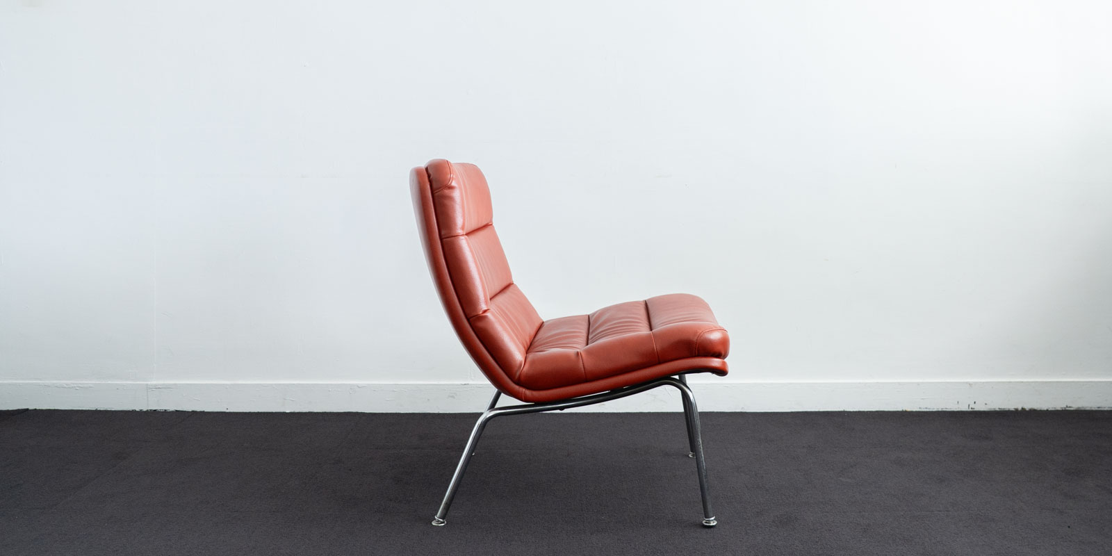 ArtifortアーティフォートラウンジチェアホウトクHOUTOKU(イームズ HOUTOKU×Artifort ラウンジチェア（USED） | D&DEPARTMENT