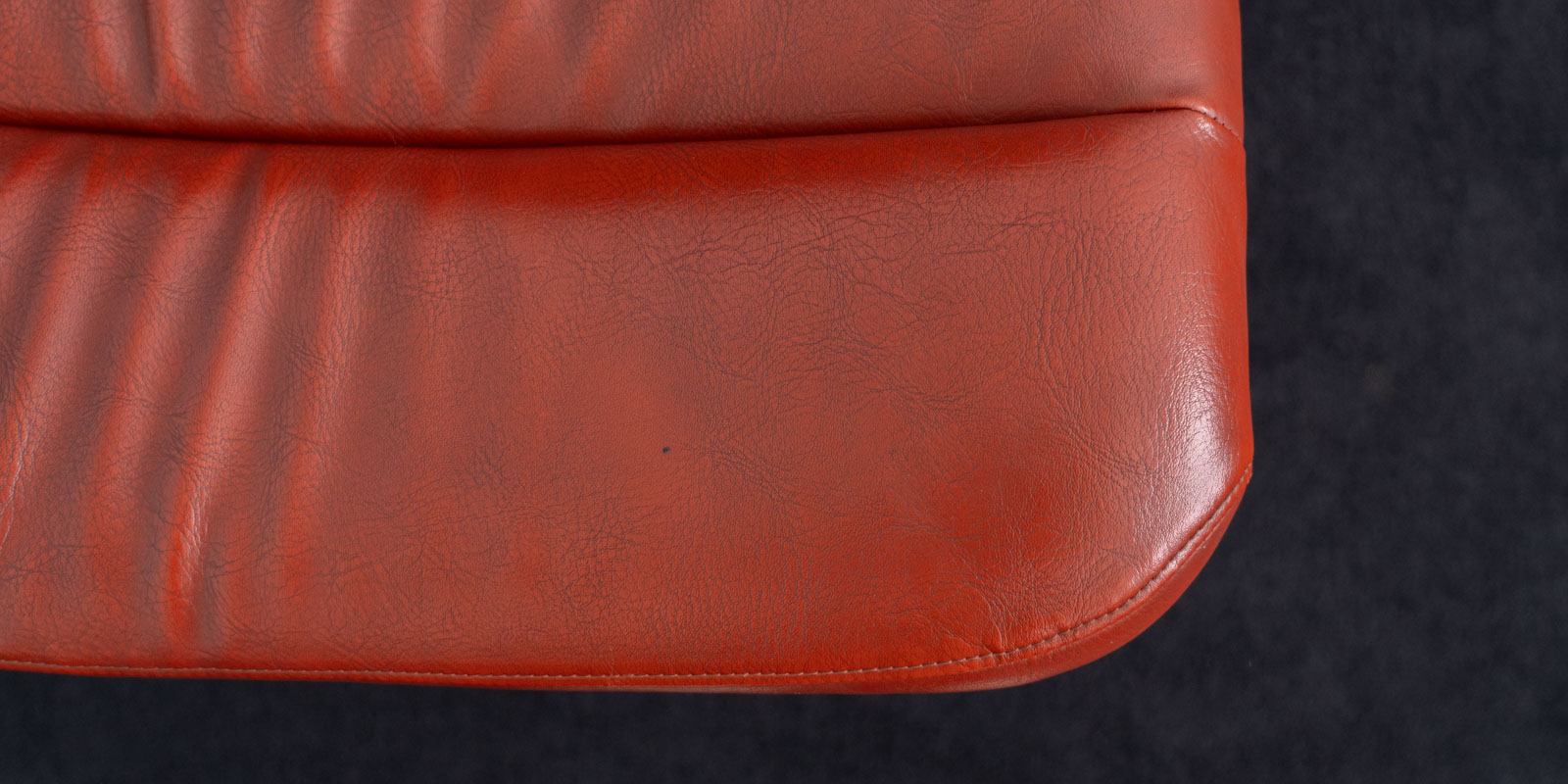 HOUTOKU×Artifort ラウンジチェア（USED） | D&DEPARTMENT