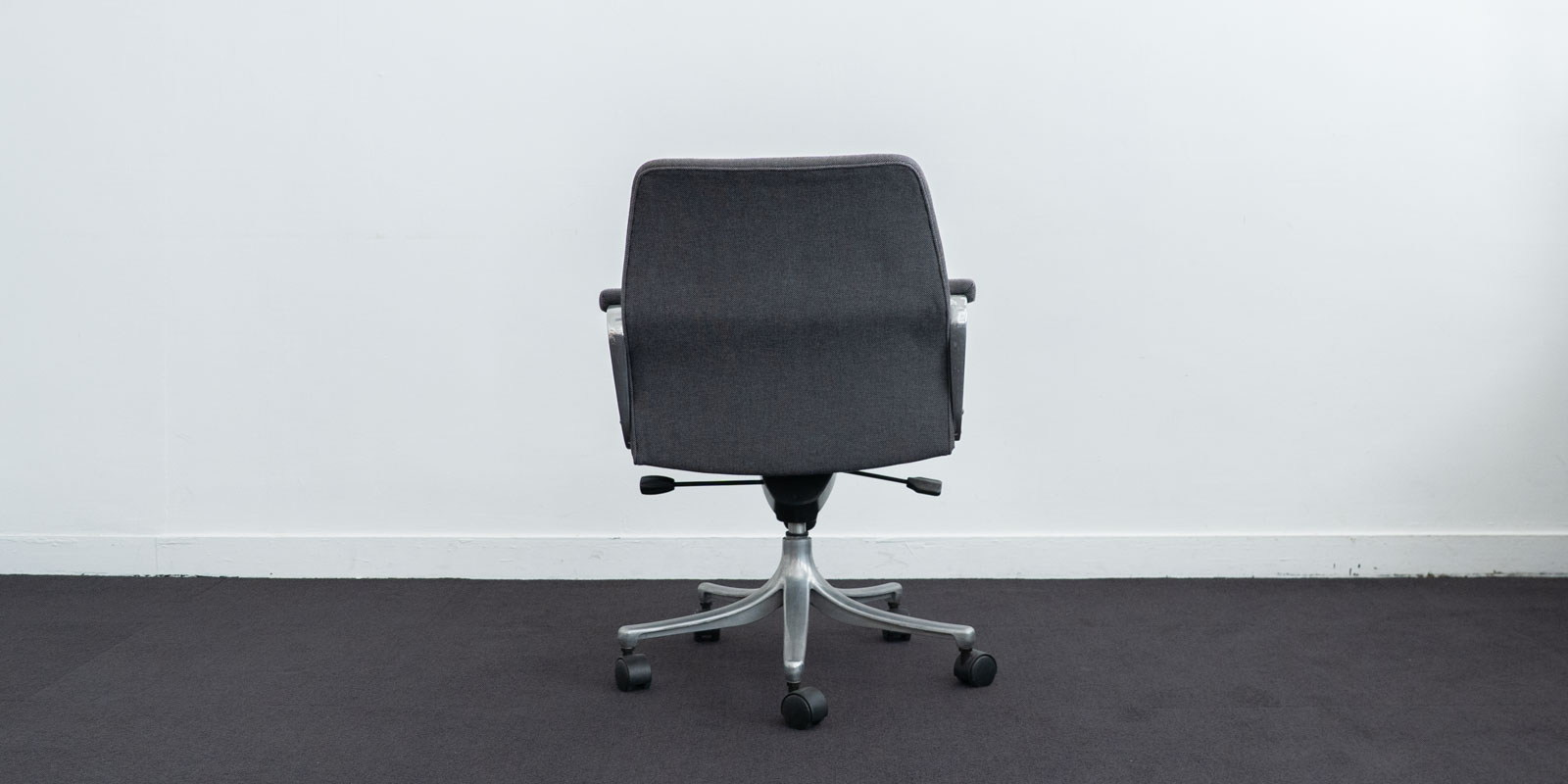 【D&DEPARTMENT】 フォールディング アームチェア ITOKI A 折りたたみチェア513 KKA-513DD-Z5T2｜ミーティングチェア｜イトーキ