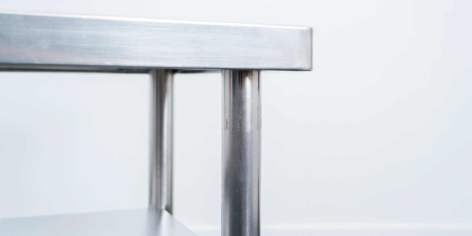 ステンレスサイドテーブル（USED） | D&DEPARTMENT