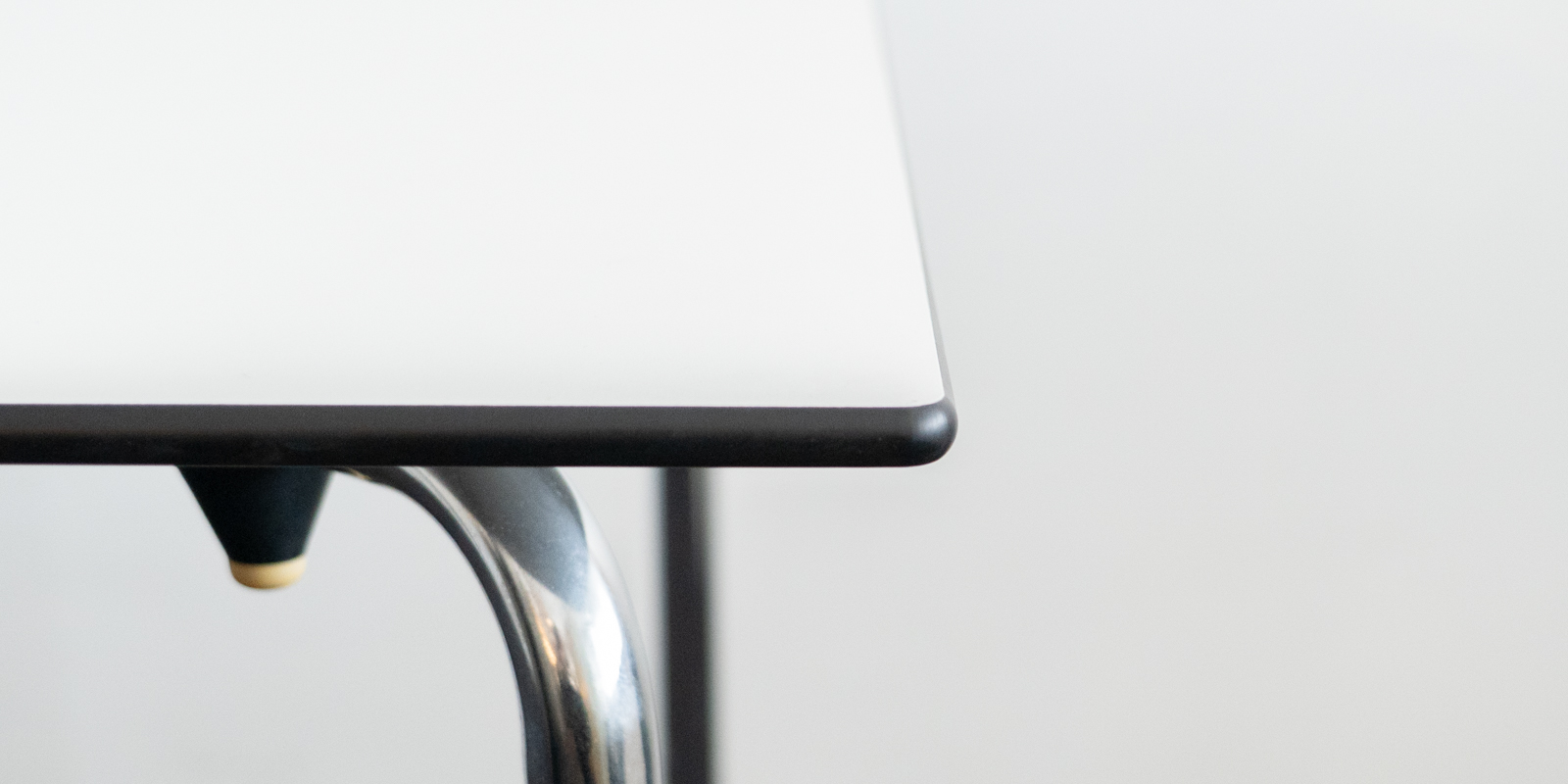 Vitra halテーブル・スクエア（USED） | D&DEPARTMENT