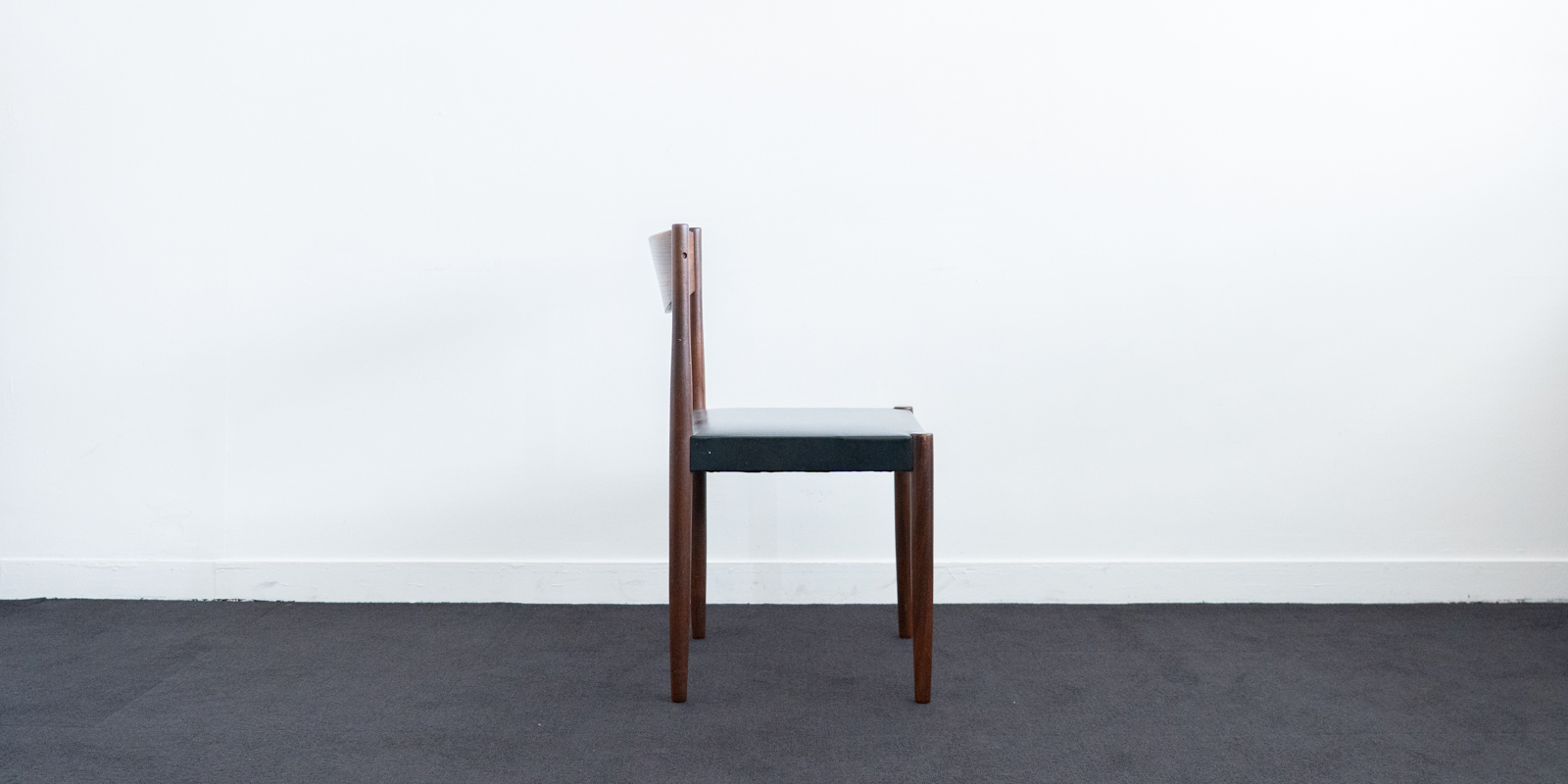 北欧デンマーク Frem Rojle社製 アームレスチェア2脚 アンティーク家具 フレムロジェ Frem Rojle – camori ヴィンテージ家具・北欧インテリア