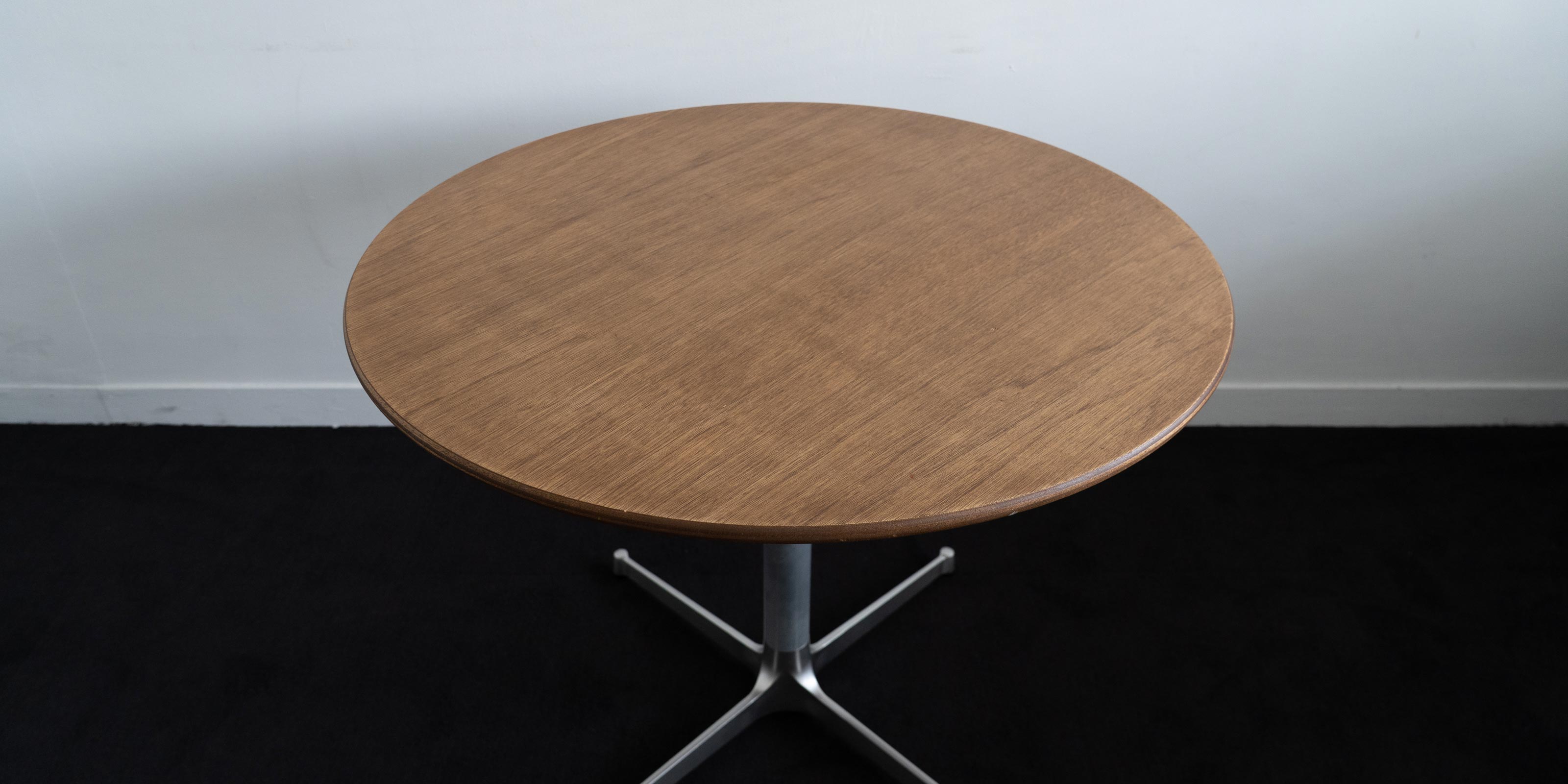 LAUAN TABLE ROUND 03・木天板（USED） | D&DEPARTMENT