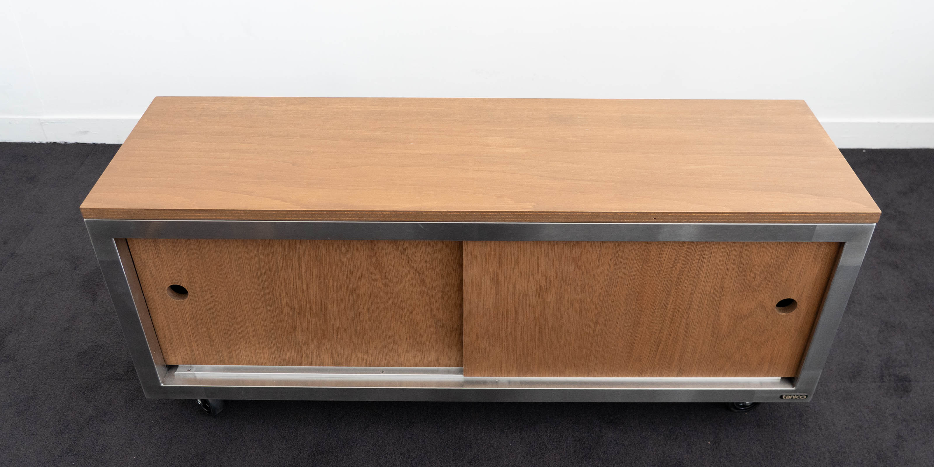 Stainless cabinet × lauan door,topboard,caster（USED） | D&DEPARTMENT